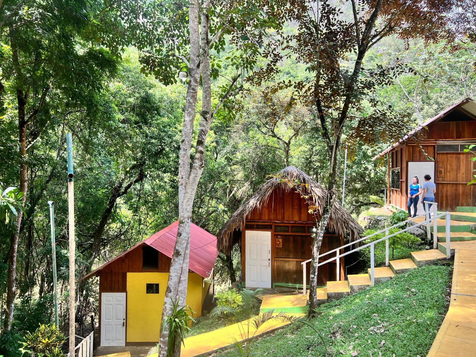 El Portal De Champey Ostello Lanquín Esterno foto