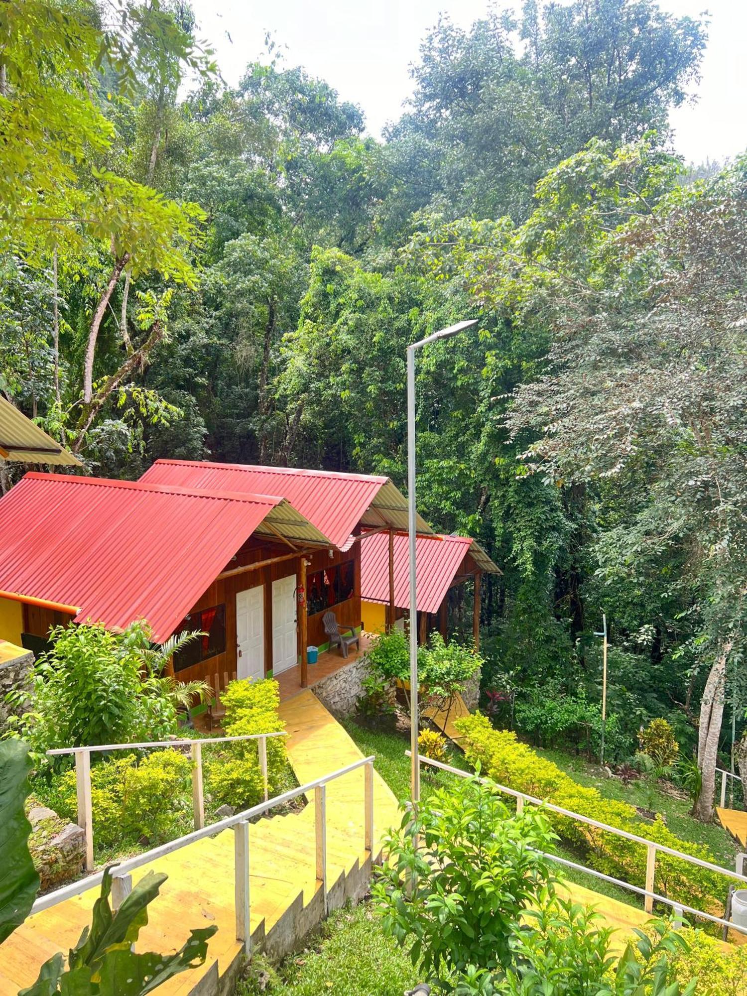 El Portal De Champey Ostello Lanquín Esterno foto