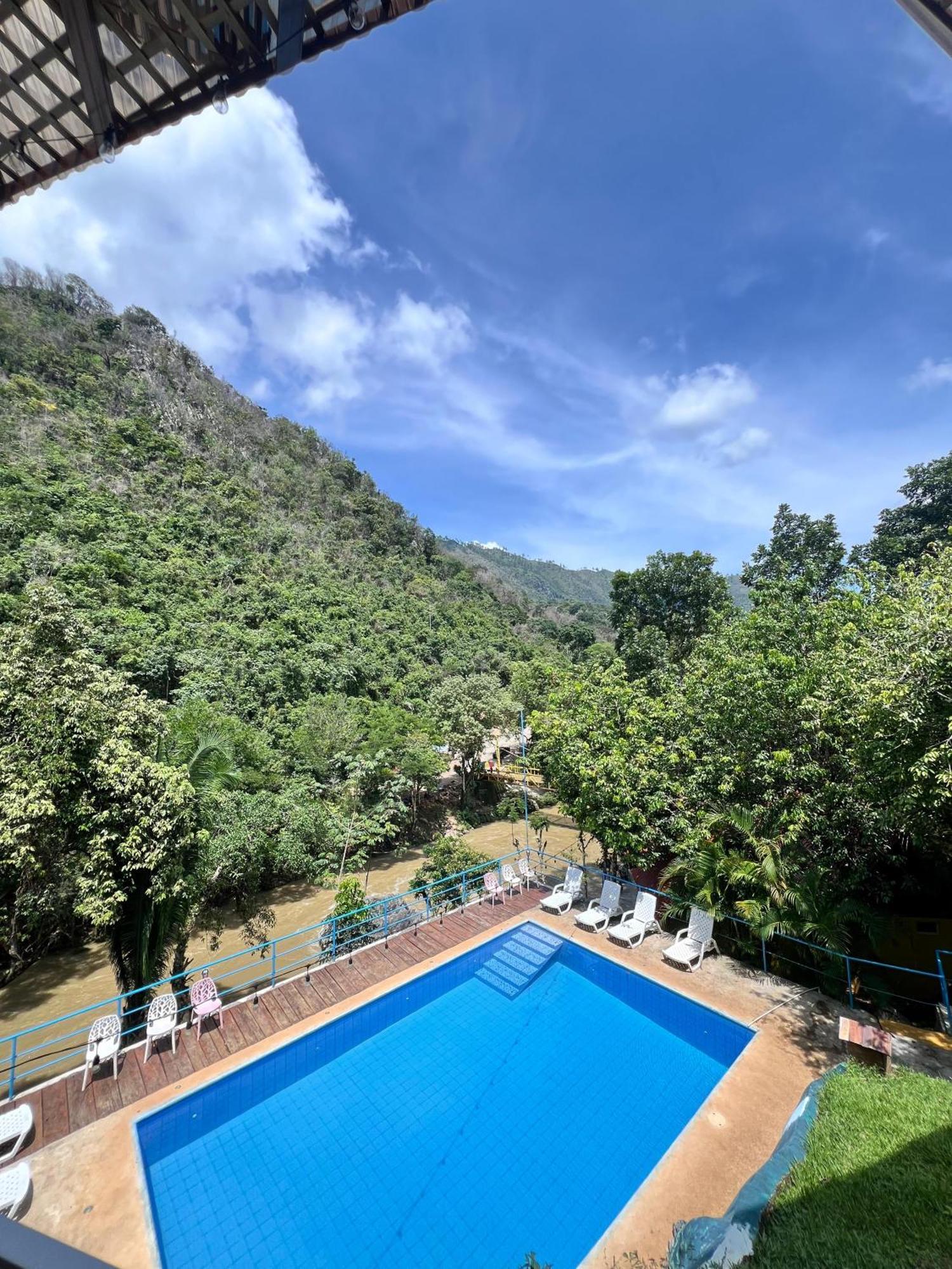 El Portal De Champey Ostello Lanquín Esterno foto